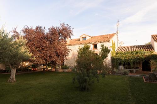  Casa Rural La Moderna in La Parrilla