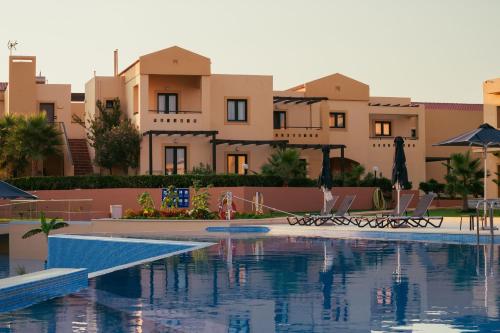 Silver Beach Hotel & Apartments in Gerani Chania