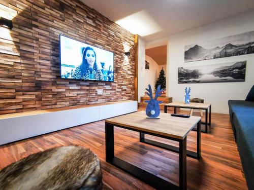 Tesis özellikleri, Alpenchalet Dona in Partenen