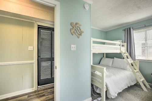 Cozy Ocean Isle Beach Condo, Steps to the Beach!