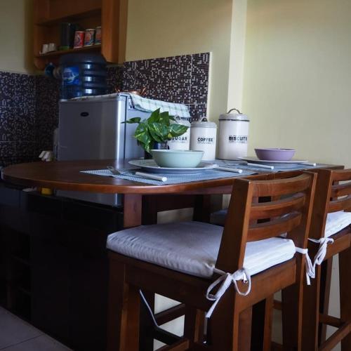 C902 Javanese Room With City View