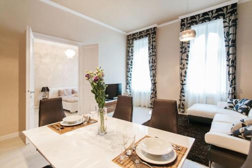 Parliament Luxury Apartment, Budapešť