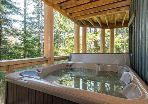 Taluswood #3 by MC Luxury Rentals in Whistler, Canada