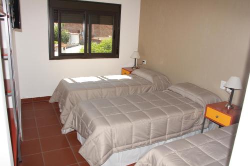 One-Bedroom Apartment image 7