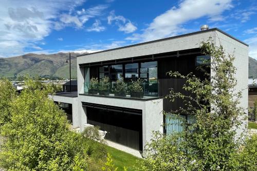 Holiday Home room in Luxurious Lake and Alpine Views