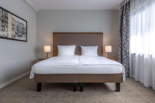 Radisson Blu Hotel Schwarzer Bock Wiesbaden - image 3
