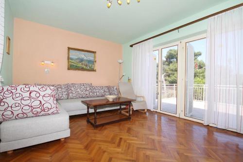 Apartments by the sea Jelsa, Hvar - 8747