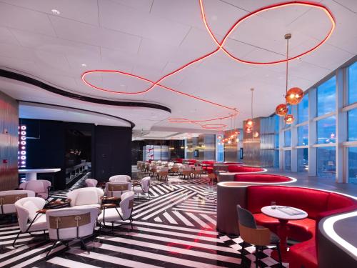 328873488 Radisson RED Hotel Zhuhai Gongbei Port