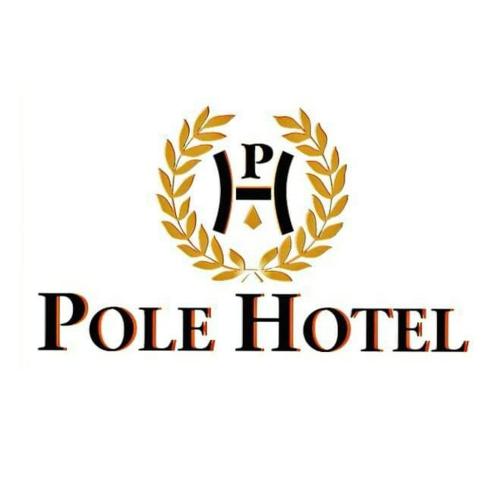 POLE HOTEL