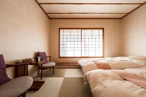 Deluxe Room with Tatami area - Non-Smoking