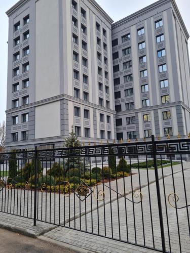 Prestige Apartments Berezinka – khách sạn tại Yuvileine