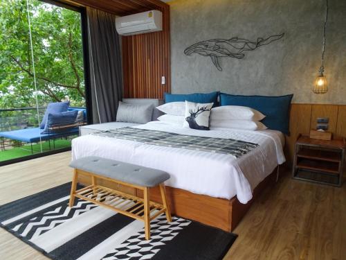 The Cabin Beach Resort Room Type - Deluxe Room