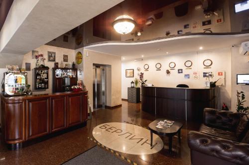 Berlin Hotel - image 10