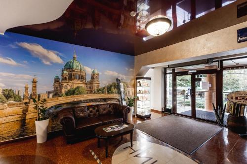 Berlin Hotel - image 9