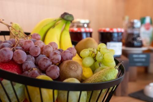 ibis Styles Paris Romainville - image 2