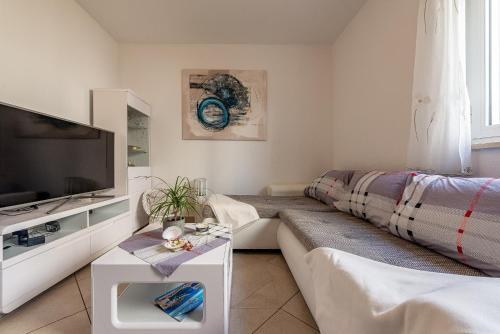 Apartments Roje - image 3