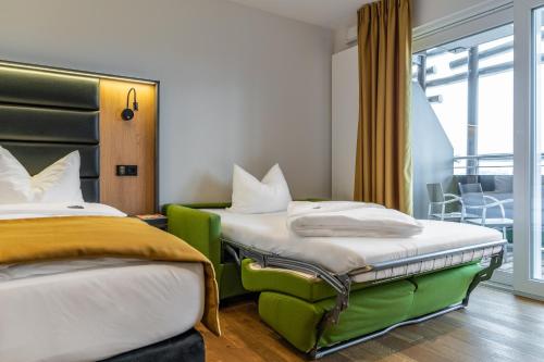 328902336 Augsburg Hotel Sonnenhof
