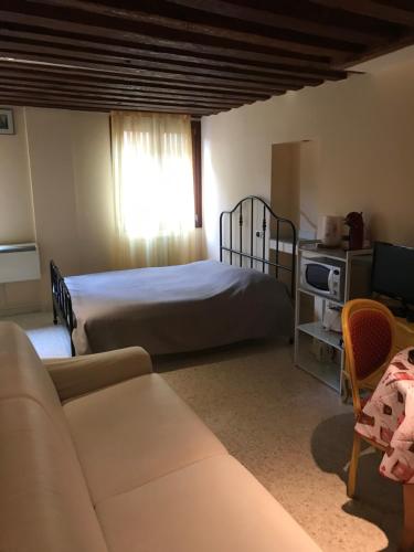 Ca' Venere Apartments Cannaregio - image 13