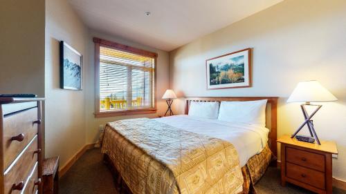 Sunstone #209 condo - image 8