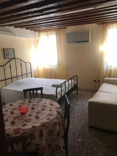 Ca' Venere Apartments Cannaregio - image 12