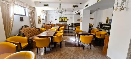 5 Stars High Hostel 4