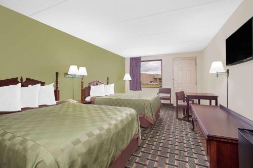Days Inn by Wyndham Eufaula AL - image 13