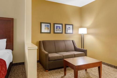 Comfort Suites Montgomery East Monticello Dr