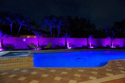 NEW LUXURY VACATION DREAM RENTAL- SLEEPS 15! in Miami, USA