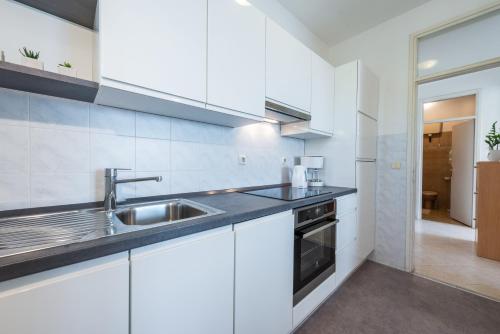 Apartment Lena - image 10