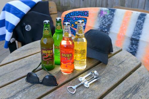 Waves Apartments - image 8