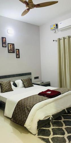 Mayekar's Holiday Home, Chivla beach, Malvan