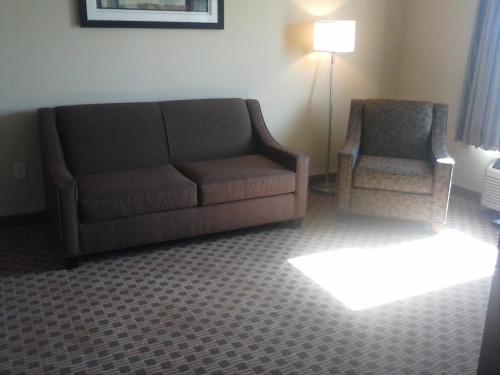 Cobblestone Inn & Suites - Avoca