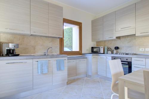 設施, TORRE-BARBARIGA country house,3 beds,3 bath,parking in 斯特羅