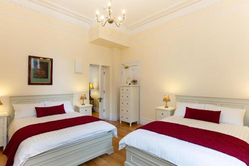 Glencourt Apartments - image 2