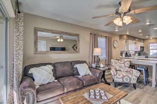 Modern Resort Condo about 3 Mi to Branson Landing in Branson, USA