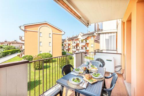 Le Primule F6 con piscina by Wonderful Italy