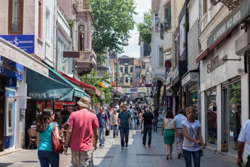 Loka Suites - image 2