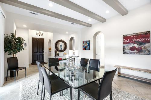Luxury on the Lake Rancho Mirage in Rancho Mirage, USA