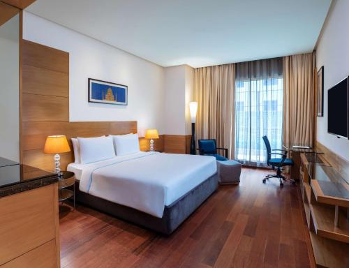 Radisson Blu Marina Hotel, Delhi Connaught Place