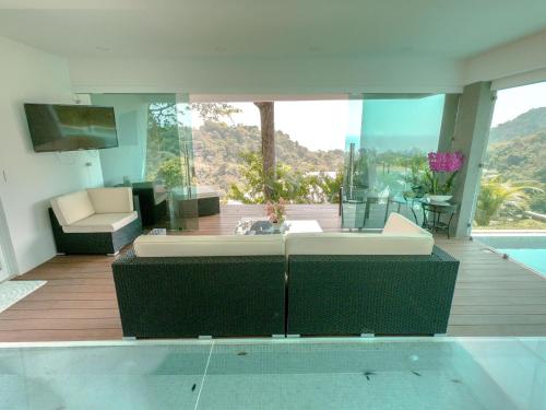 Luxury Villa Las Flores Private Pool & Oceanview