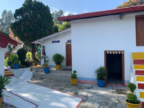 Bayleaf Arra Collection Hotel