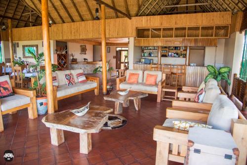 Sala de estar/TV partilhada, Twiga Safari Lodge in Masindi