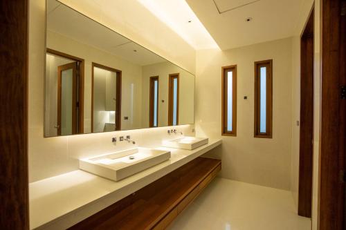Rachawadee Surin Beach-SHA Extra Plus – Ko Phuket, WY