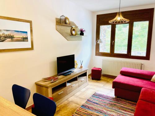 Apartamentos Valle de Inclés MIKKA - Apartment - Soldeu