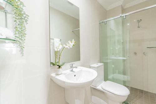 Quality Suites Camperdown - image 13
