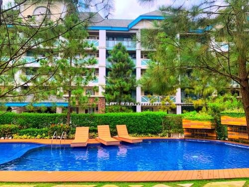 Pine Suites Tagaytay 2BR w/ balcony