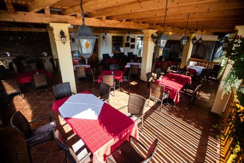 ระเบียง/ชานเรือน, Gostilna Pugelj in โนโวเมสโต