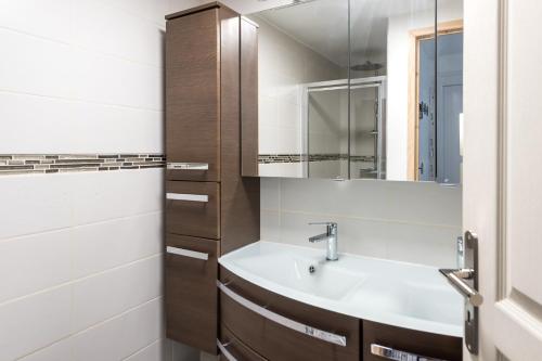 Fürdőszoba, Duplex de 80m2 dans un village de caractère ! (Duplex de 80m2 dans un village de caractere !) in Chalandry-Elaire