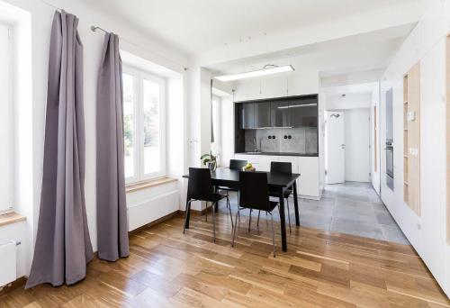 Designer Studio in Vrsovice by Prague Days
