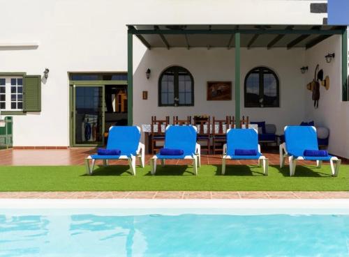 Kolam renang, Pico Partido villa heated pool in Mancha Blanca